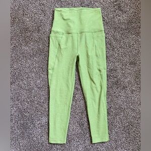 Beyond Yoga Crop Light Green Legging Small